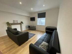 Modern 2Br for 6 in City Center GS208
